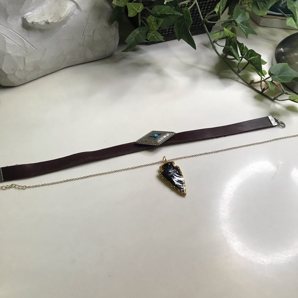 A set of Chokers